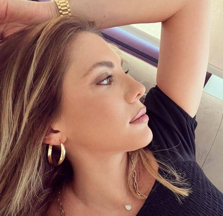 Eda Ece'den romantik paylaşım geldi: Evimizin direği 5